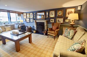 The White Hart Hotel