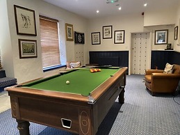 The White Hart Hotel