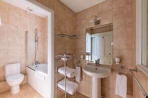 The White Hart Hotel