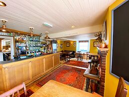 The White Hart Hotel