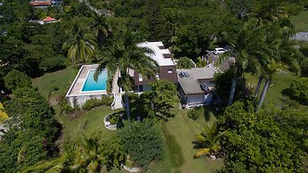 Burlingame Villa