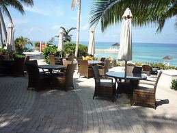 Palmyra Luxury Beach Condo