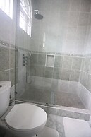 Summer Breeze Vacation Home