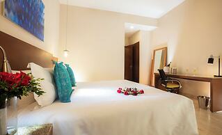 Krystal Urban Cancun & Beach Club
