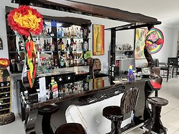 The Country House at Hunchy Montville