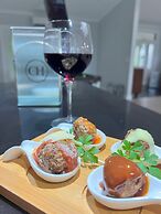 The Country House at Hunchy Montville