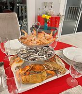 The Country House at Hunchy Montville