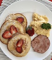 The Country House at Hunchy Montville