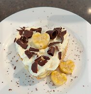 The Country House at Hunchy Montville