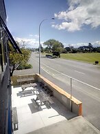 The Bouncing Lamb Backpackers