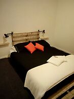 The Bouncing Lamb Backpackers