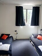 The Bouncing Lamb Backpackers