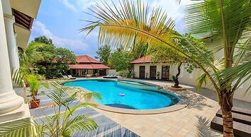 Amritara Aura Resort & Spa