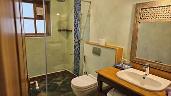 Amritara Aura Resort & Spa