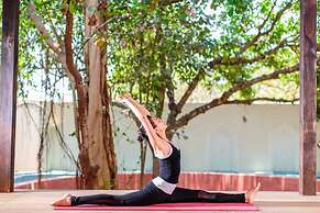 Amritara Aura Resort & Spa