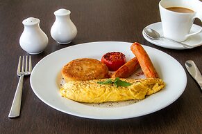 Amritara Aura Resort & Spa