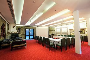 OTANTİK CLUB HOTEL & SPA