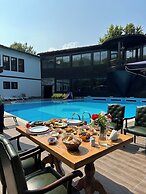 OTANTİK CLUB HOTEL & SPA