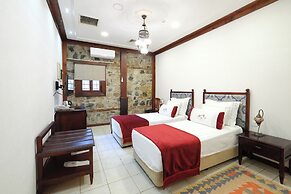 OTANTİK CLUB HOTEL & SPA