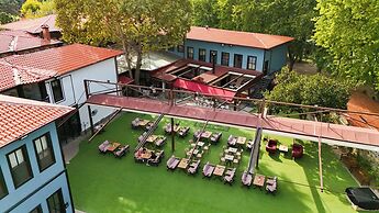 OTANTİK CLUB HOTEL & SPA
