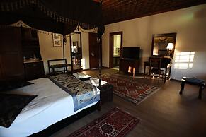 OTANTİK CLUB HOTEL & SPA