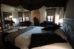 OTANTİK CLUB HOTEL & SPA