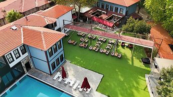 OTANTİK CLUB HOTEL & SPA