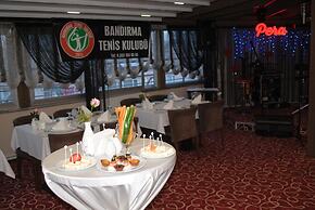 Perama Hotel