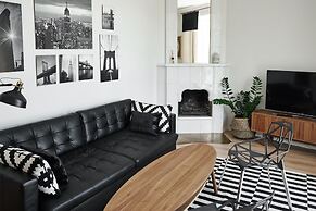 Karavannaya 11 by Ginza Project