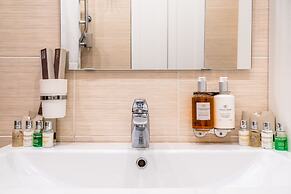 Karavannaya 11 by Ginza Project