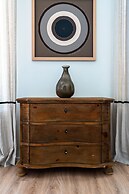 Karavannaya 11 by Ginza Project