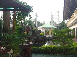 Coconut Home Resort