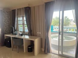 V20boutique Jacuzzi Hotel