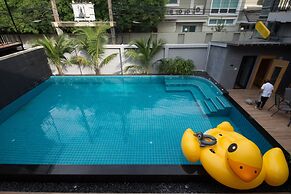 V20boutique Jacuzzi Hotel