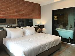 V20boutique Jacuzzi Hotel
