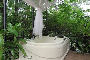 V20boutique Jacuzzi Hotel