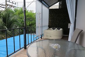 V20boutique Jacuzzi Hotel