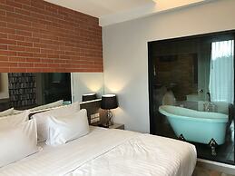 V20boutique Jacuzzi Hotel