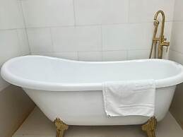 V20boutique Jacuzzi Hotel