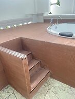 V20boutique Jacuzzi Hotel