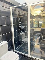 V20boutique Jacuzzi Hotel