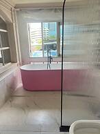 V20boutique Jacuzzi Hotel