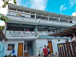 Pacific Waves Inn