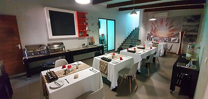 Yalla Yalla Boutique Hotel