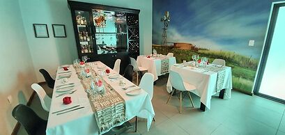 Yalla Yalla Boutique Hotel