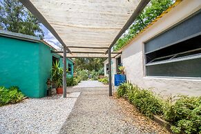 Mundaka Hostel y Bar - Adults Only