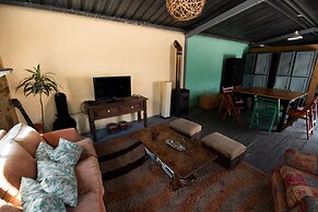 Mundaka Hostel y Bar - Adults Only