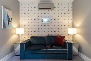 Dear Lisbon - Gallery House