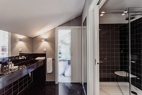 Dear Lisbon - Gallery House