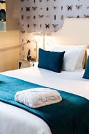 Dear Lisbon - Gallery House